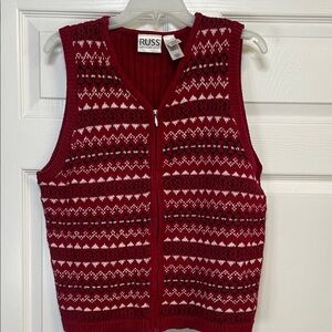Russ Women's Red and White Patterned Sweater Vest